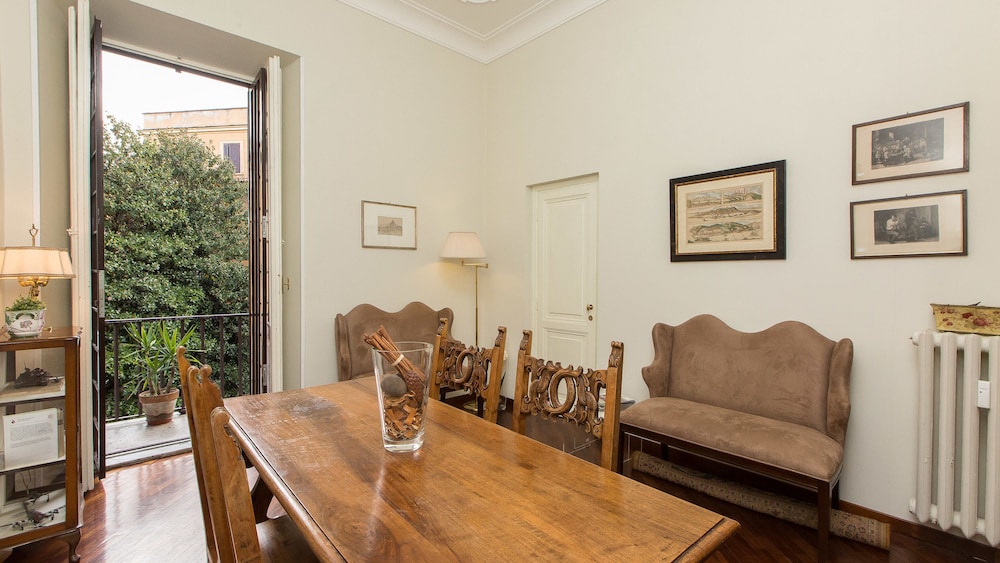 Rental In Rome Parioli Apartment