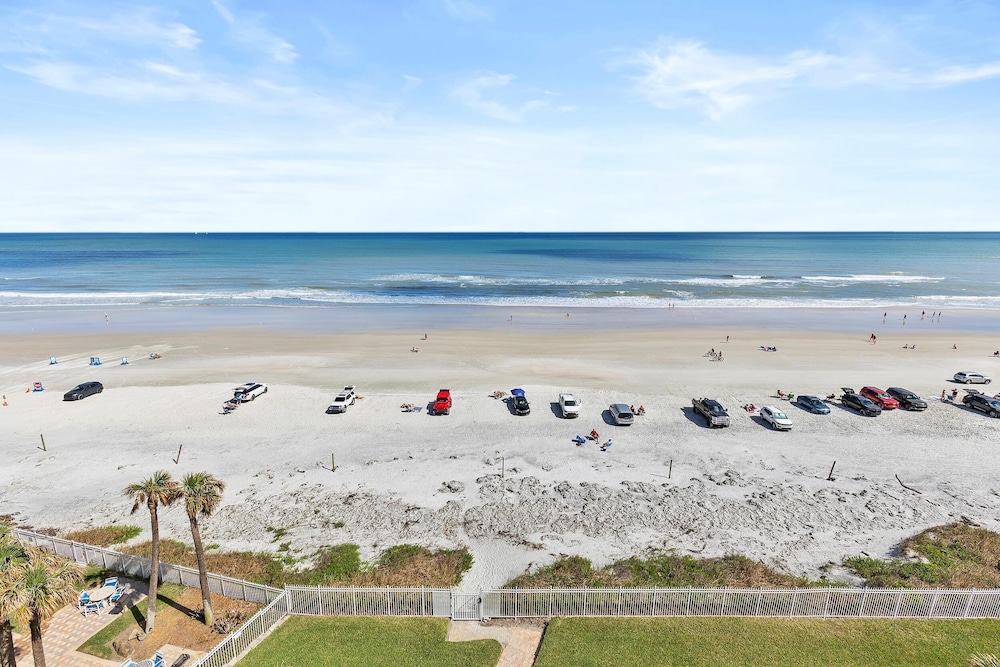 Atlantic Villas 601