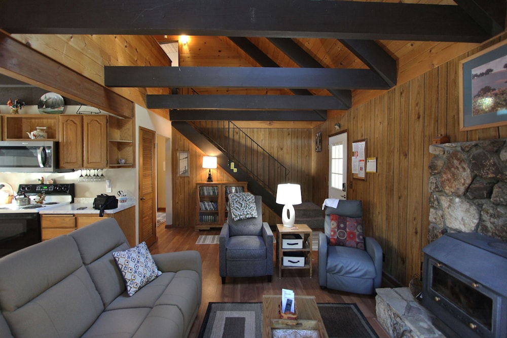 Hch0864 - Donner Cabin 3 Bedroom Home