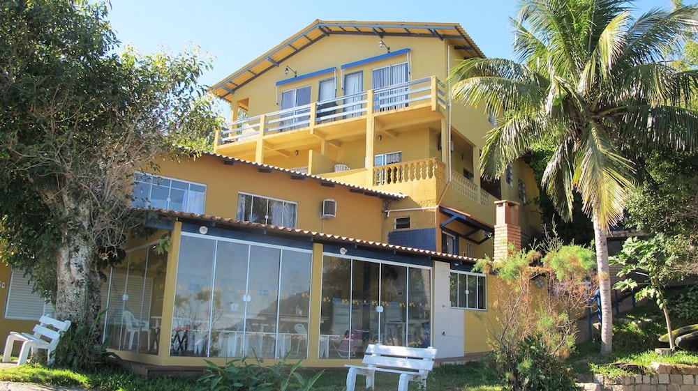 Pousada Prainha da Nina
