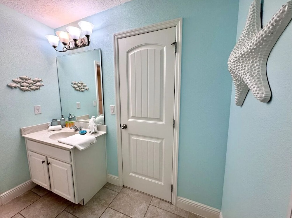 Solterra 6Br Retreat W/ Lazy River & Water Slide