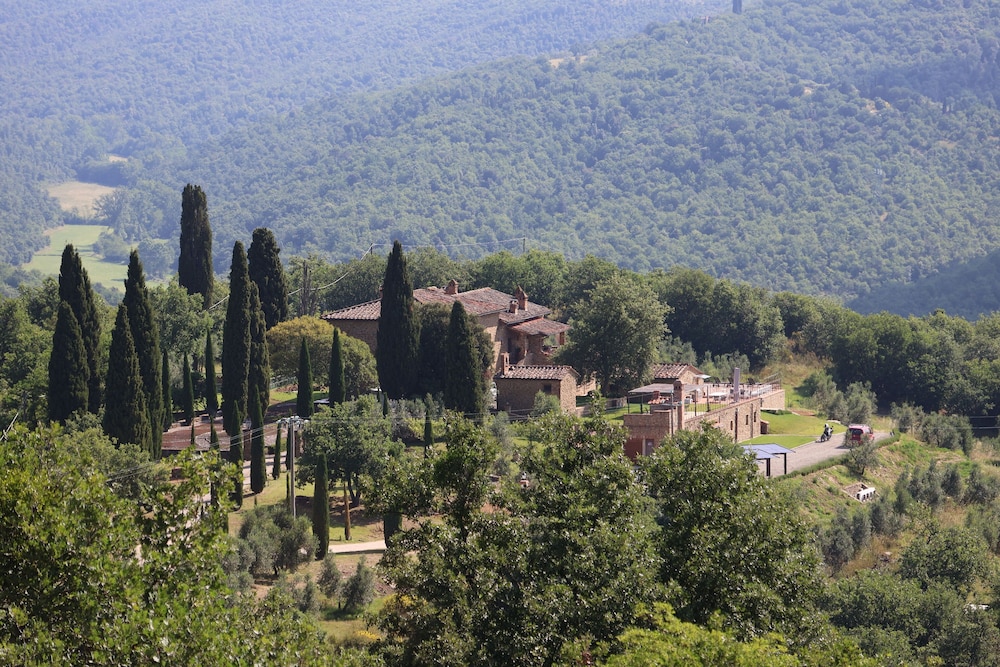 Podere Cavalbianco