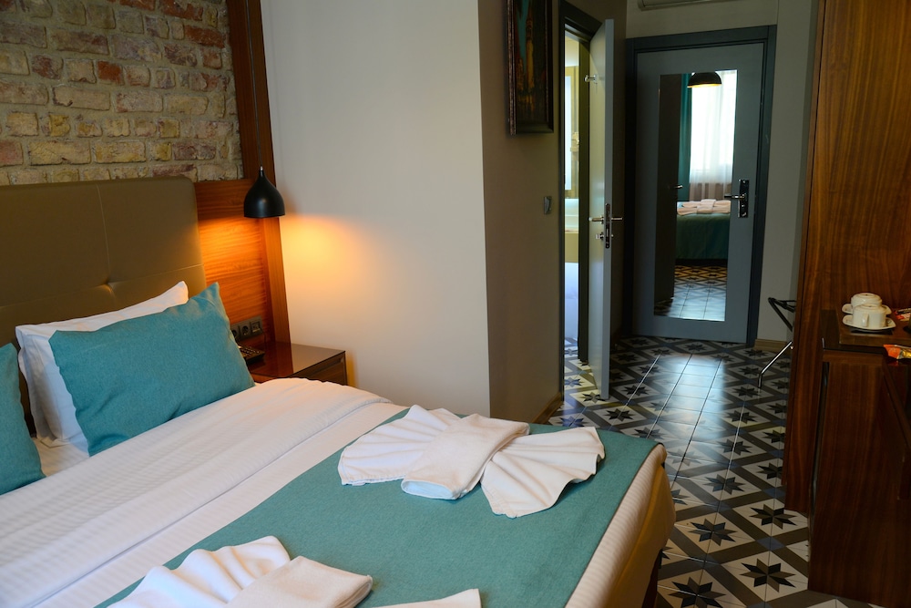 Pera Luna Residence - Özel Sınıf - Image 51