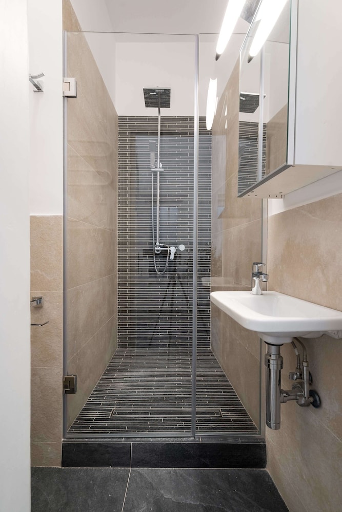 Stunning 3BR Apartment in Bucharest