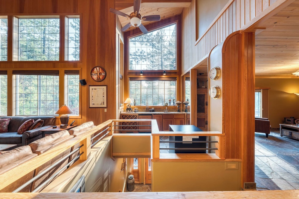 Northstar Haven Cozy-chic Retreat Near Lake Tahoe & Downtown Truckee
