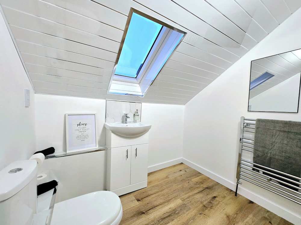 3-Bed Home in Glasgow