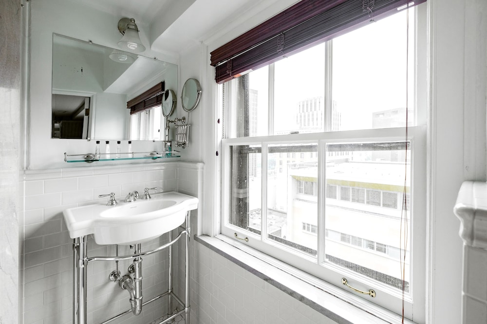 Hotel 340 - Property Image 43