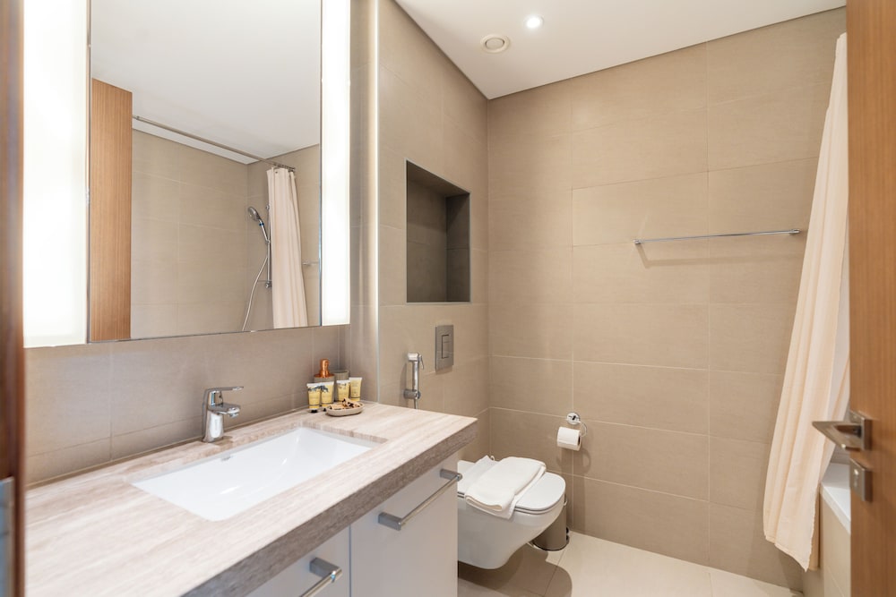 PVH - Vibrant 1BR - BLVD Heights