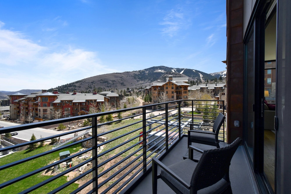 Ski-in out Dream Location With Unparalleled Access Views Amenities Pool Hot Tubs Fitness Center
