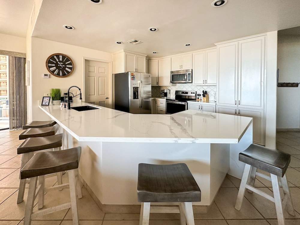 3BR Gem at Sandy Beach Area