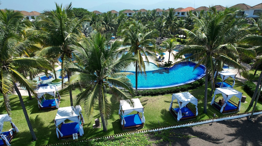 Villas Le Suisse Monterrico