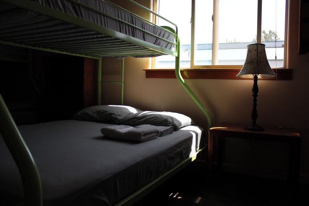 Ashland Vacations - Ashland Commons Hostel - Property Image 31