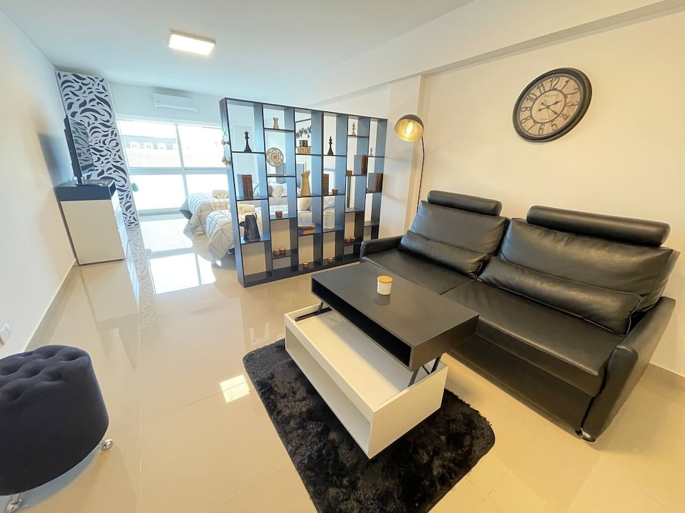 Luxury in San Telmo - Paseo de la Cisterna No6185