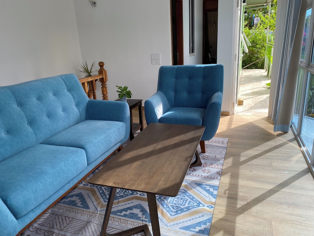Calm Beach Inn