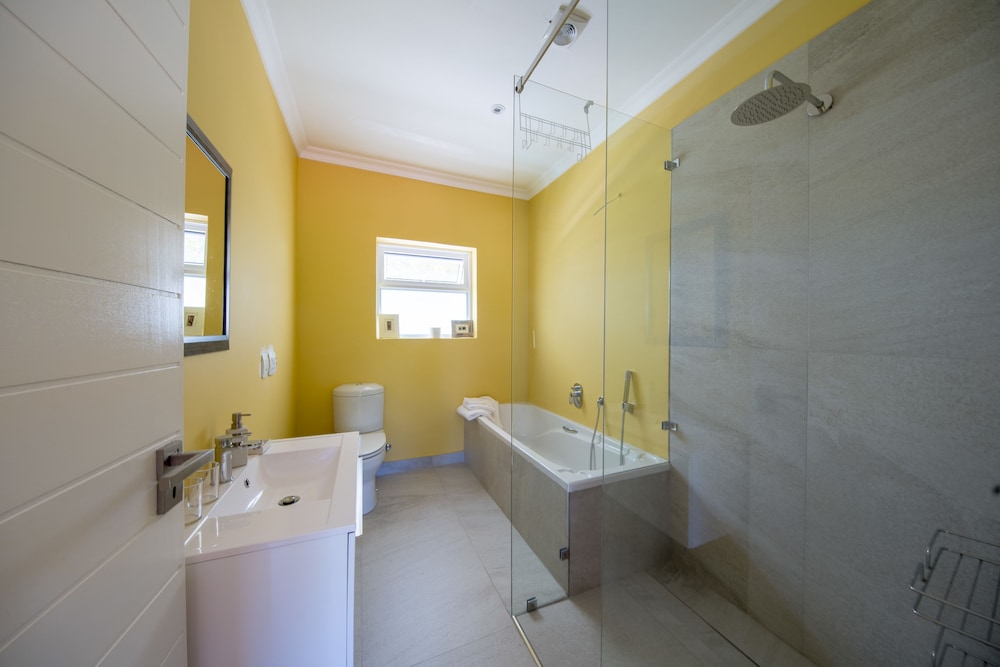 Constantia Cottages