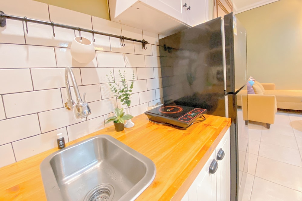 Gorgeous 2Br At Grand Setiabudi Apartment