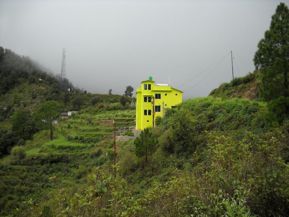 Photo 12