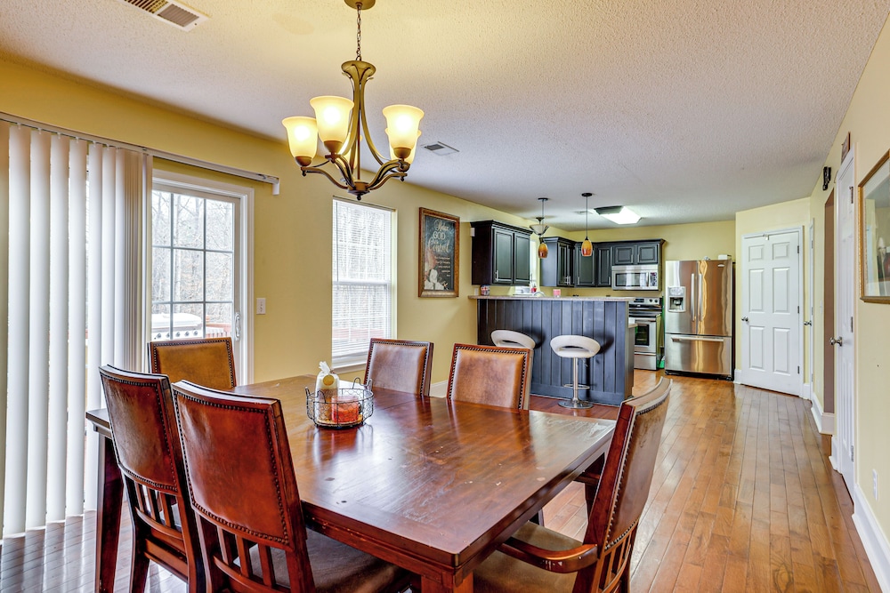 Wooded Trail On-site, Spacious Simpsonville Home