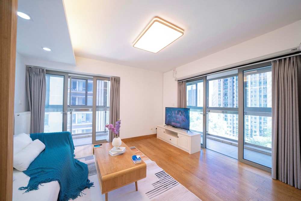 Tyms 3BR 2BA Apartment Yongxin Century
