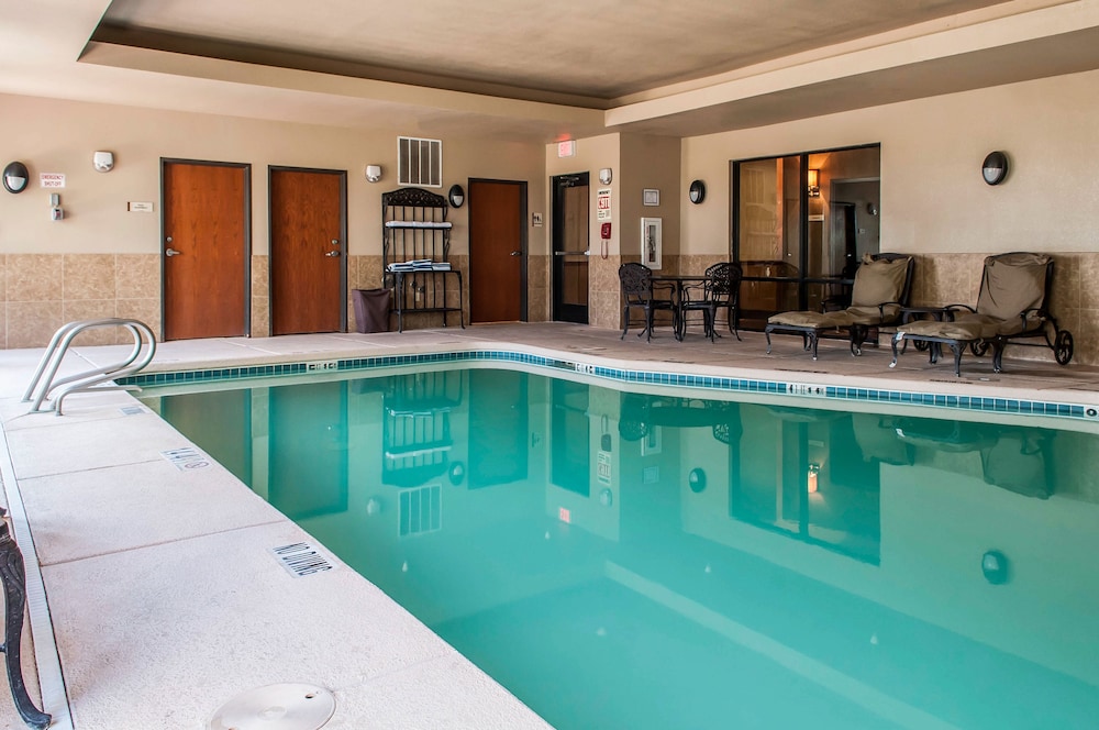 Hobbs Vacations - MainStay Suites - Property Image 33
