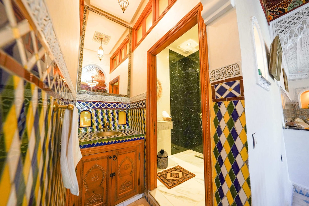 Luxurious Aghmat Villa With Private Pool and Panoramic Mountain Views