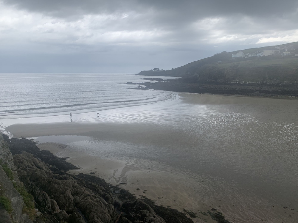 Waves End
