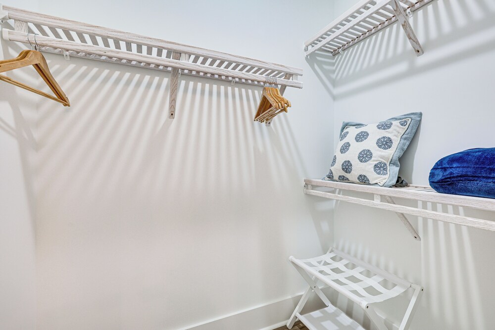 Walk to the Waves: Coastal Kure Beach Retreat