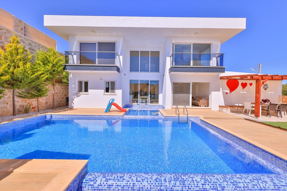 Nergiz Villas