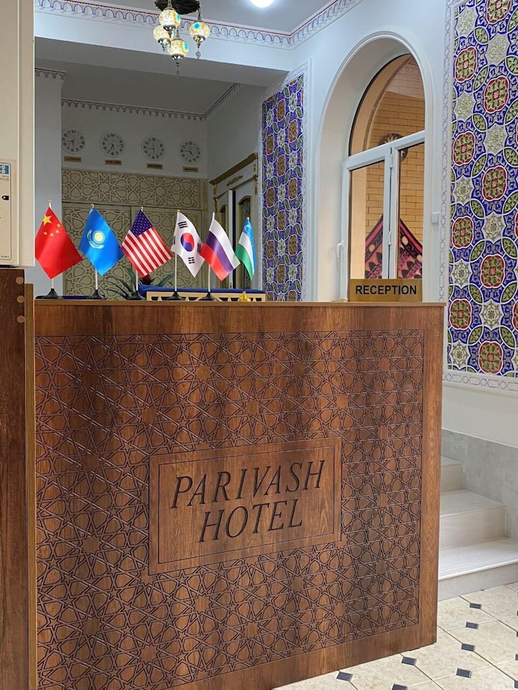 Family Guest House Parivash