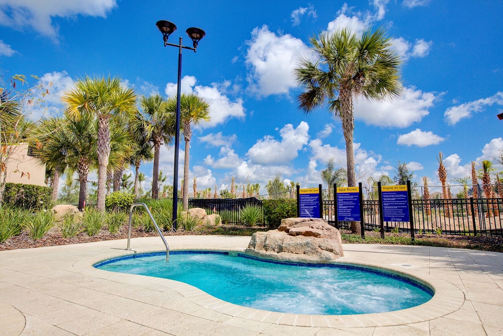 Pool Home, 11 mi to Disney! Free Water Park - Image 4