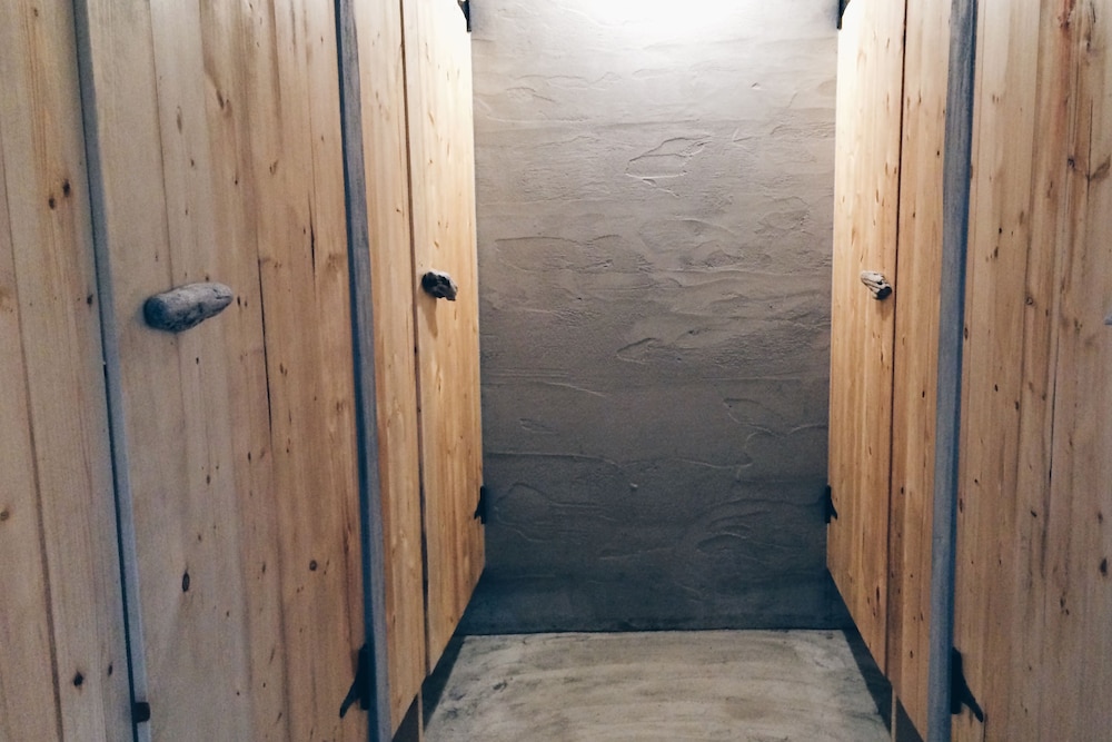 Altrove House - Hostel
