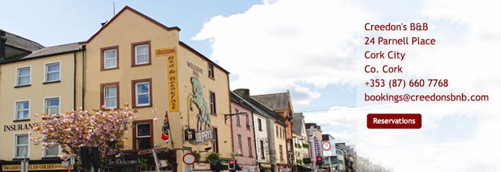 Hotel Creedons Traditional Welcome Accommodation - Image 1