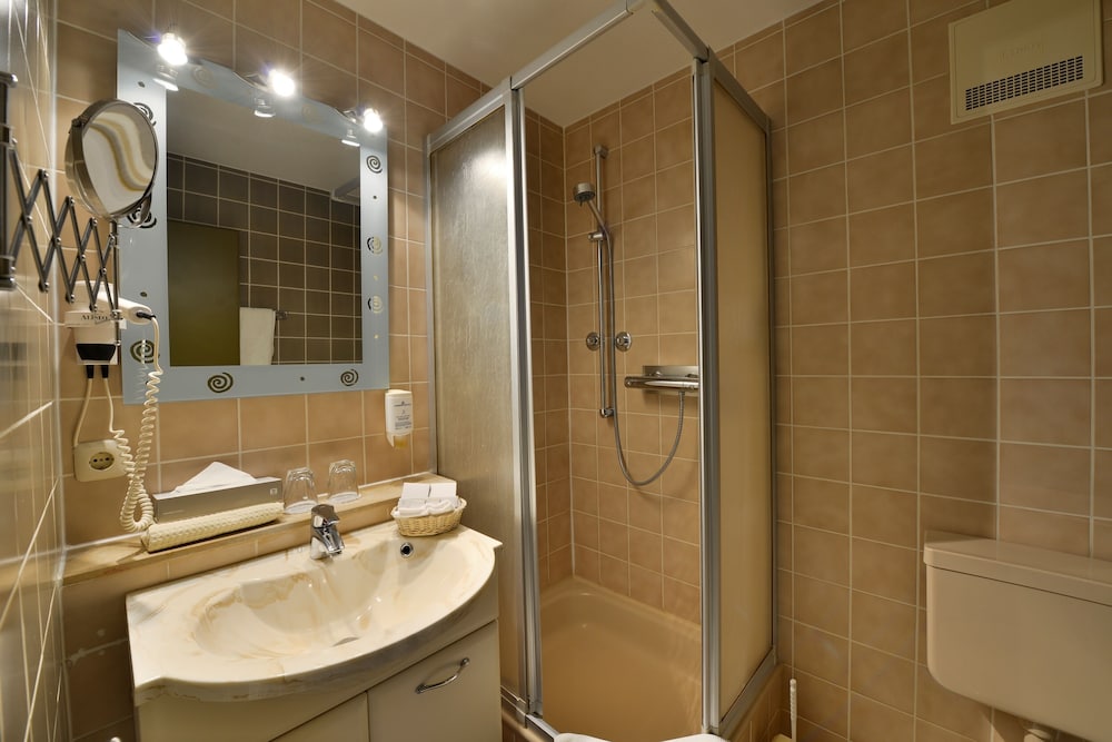 PLAZA INN Leonberg - Property Image 50