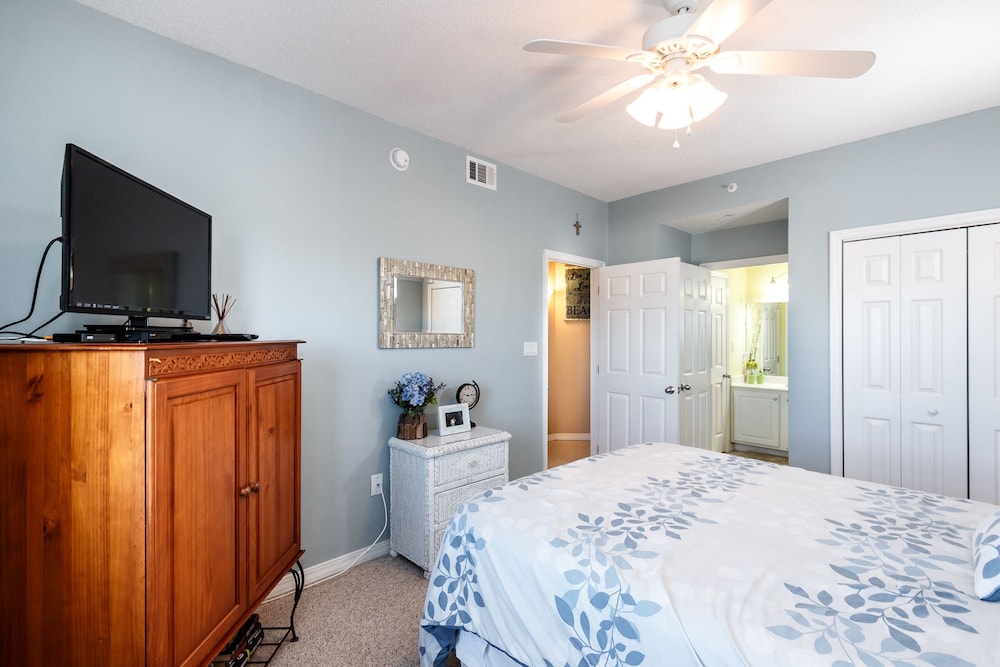 Gulf Dunes 608 by Brooks and Shorey Resorts
