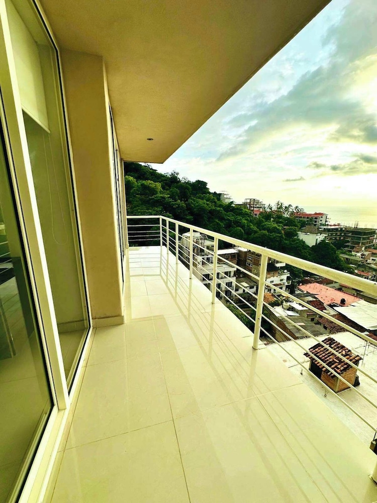 Skyline Serenity Rich Coast Puerto Vallarta