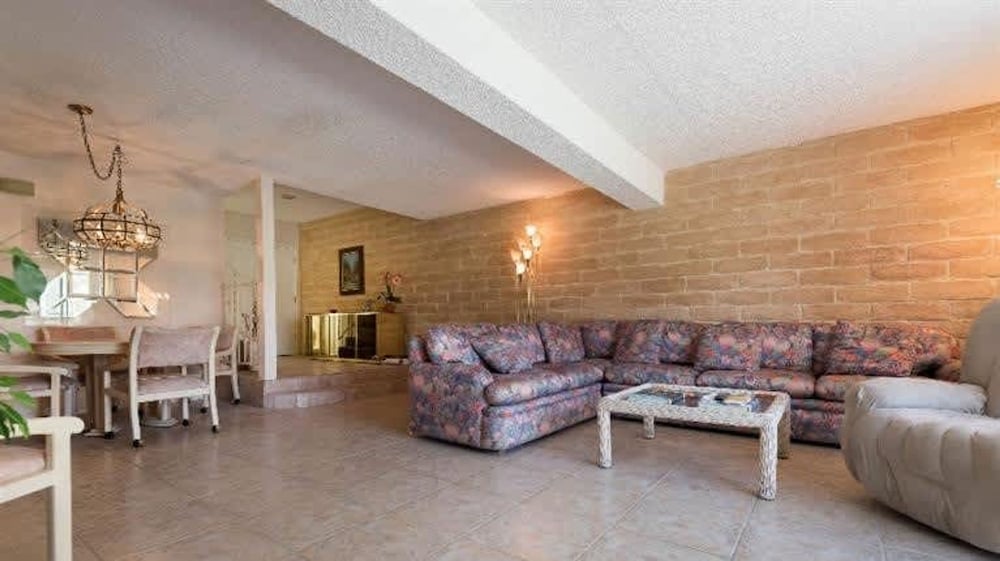 Lakeside Golf Course Retreat in Cathedral City
