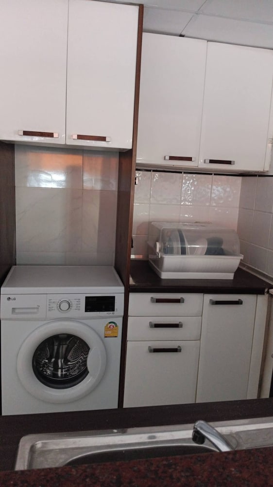 Sombat Condo Seaview 1 Bedroom