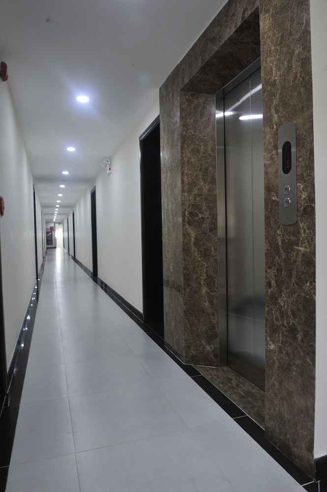 Kosmos Apart Hotel