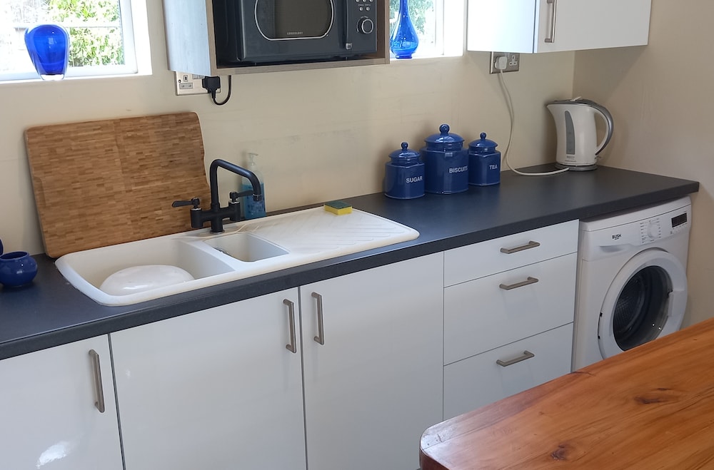 Bali Hi Cliff Cottage-sleeps 2-hot Tub-5minbeach