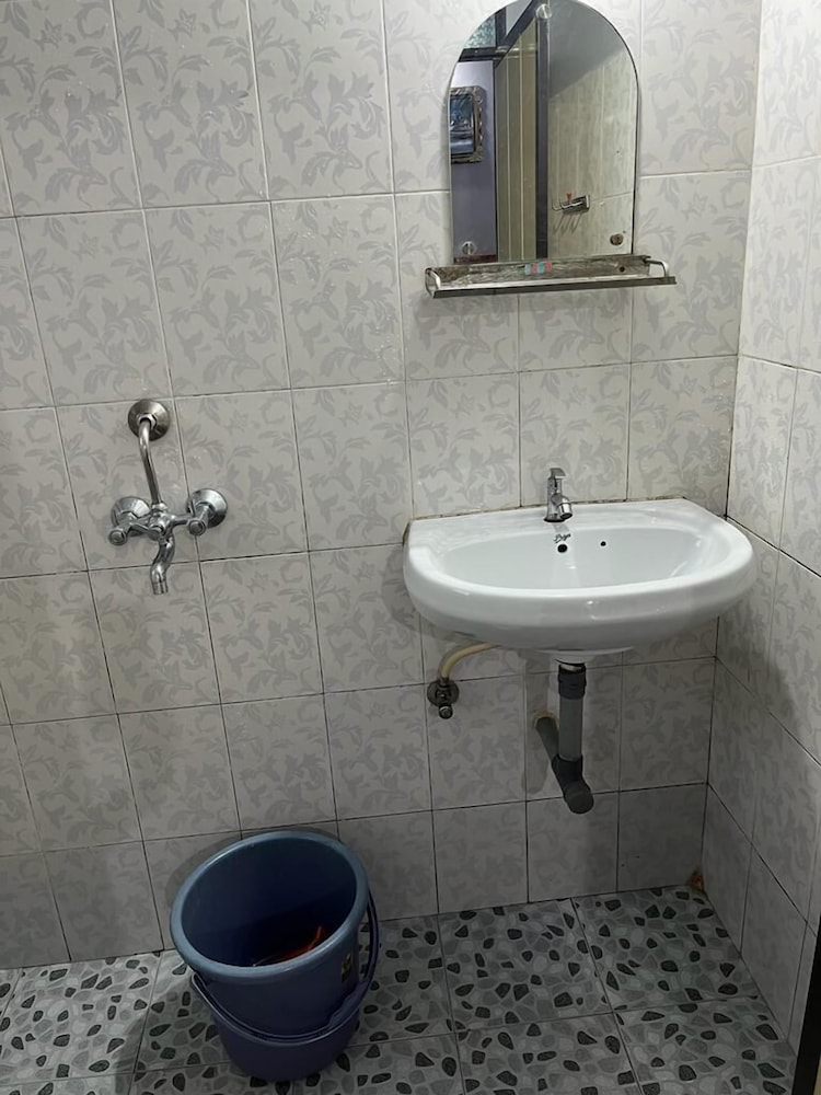 Casa Almeida Guest House