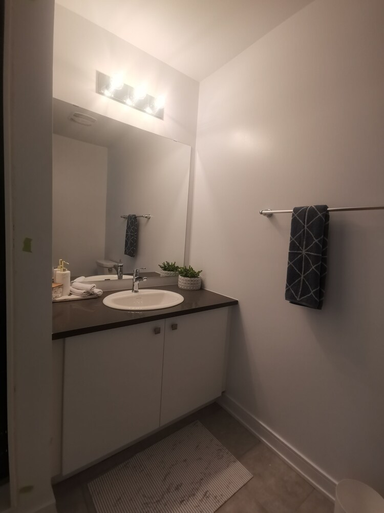 Barrie Comfort Lodging