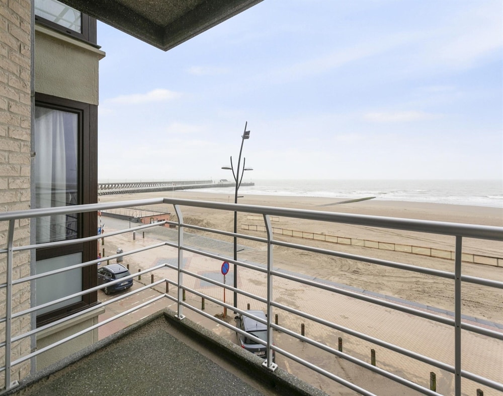 Apartment in Blankenberge Near the Beach