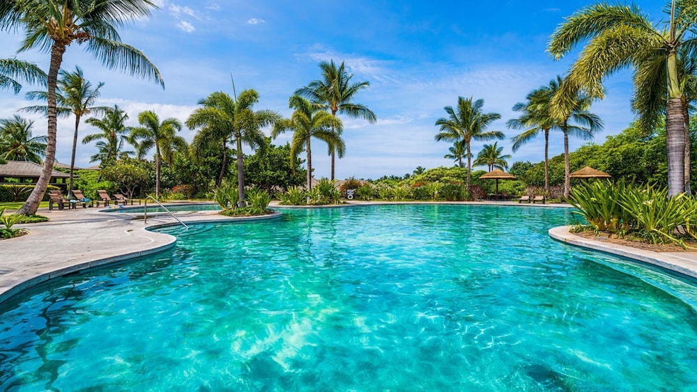 Peaceful Mauna Lani Getaway - Pool, Golf & Private Beach Access - Vrkcv