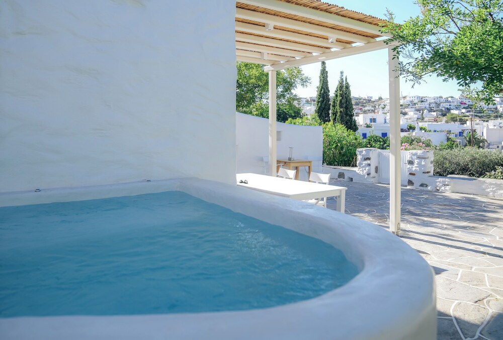 Rabagas Suites