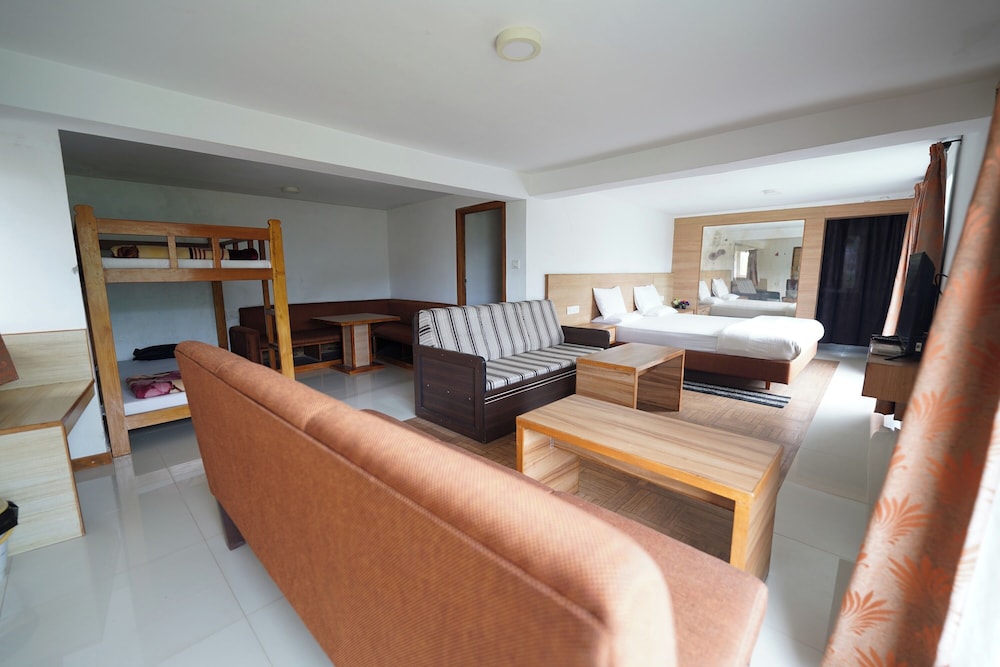 Bison Inn Ooty