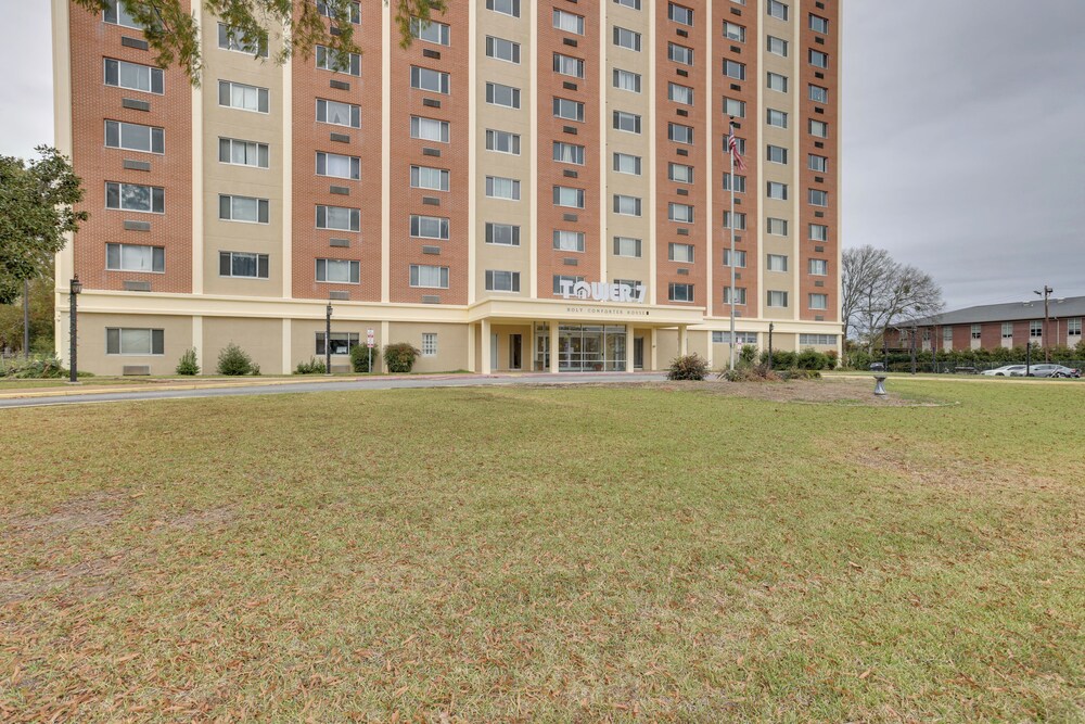 Studio in Gadsden ~ 10 Mi to the Coosa River! view 2
