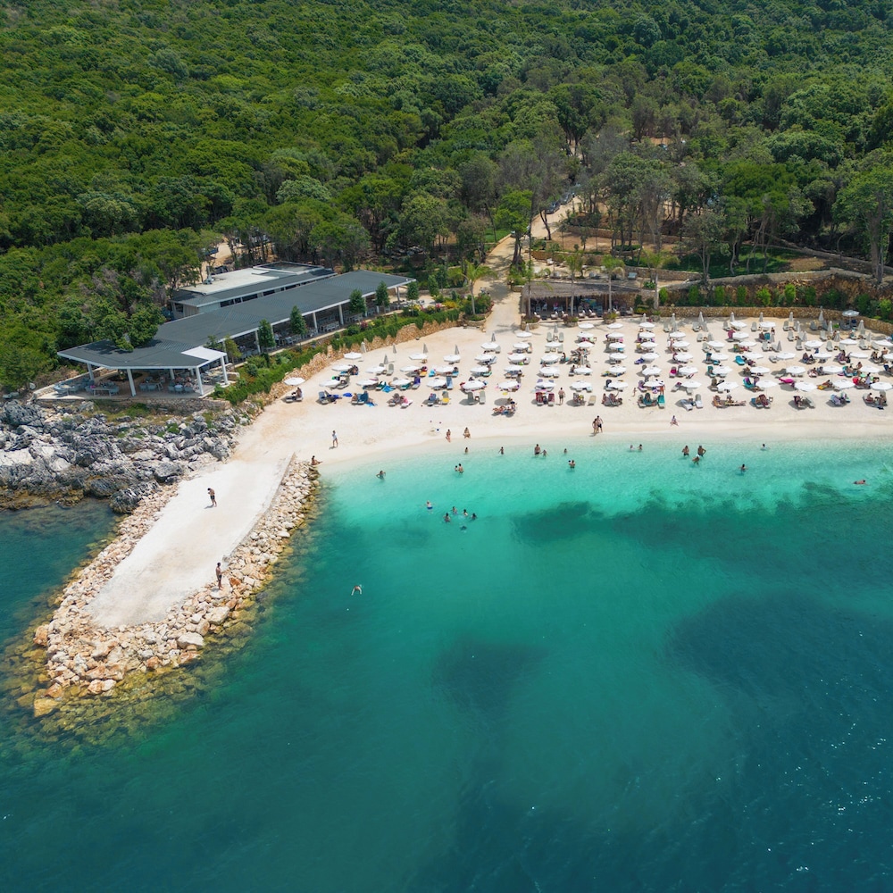 Arameras Beach Resort 49