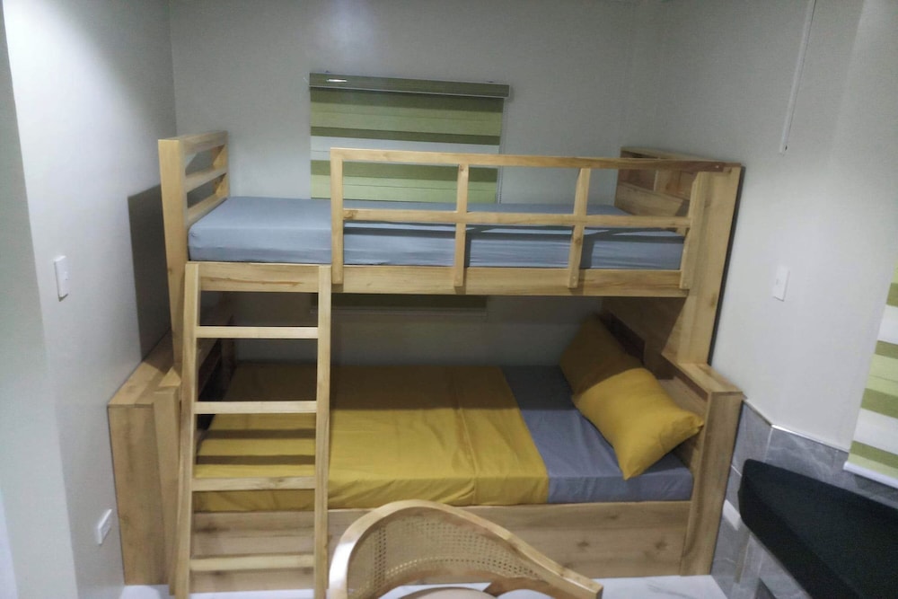 Michael's Homestay - Farm Villa near Patar Beach & Bolinao Falls