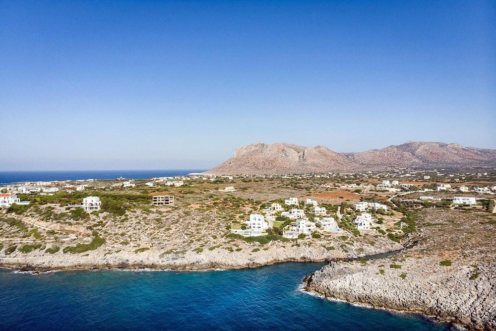 Tersanas Villas