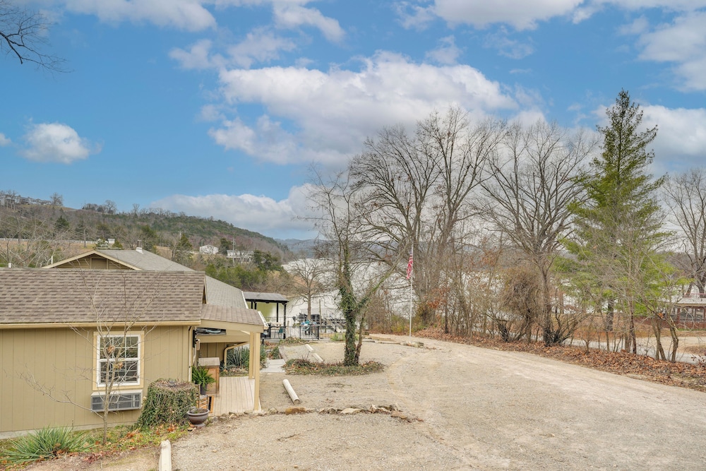 Fish, Boat & Hike On-site: Cape Fair Apartment!